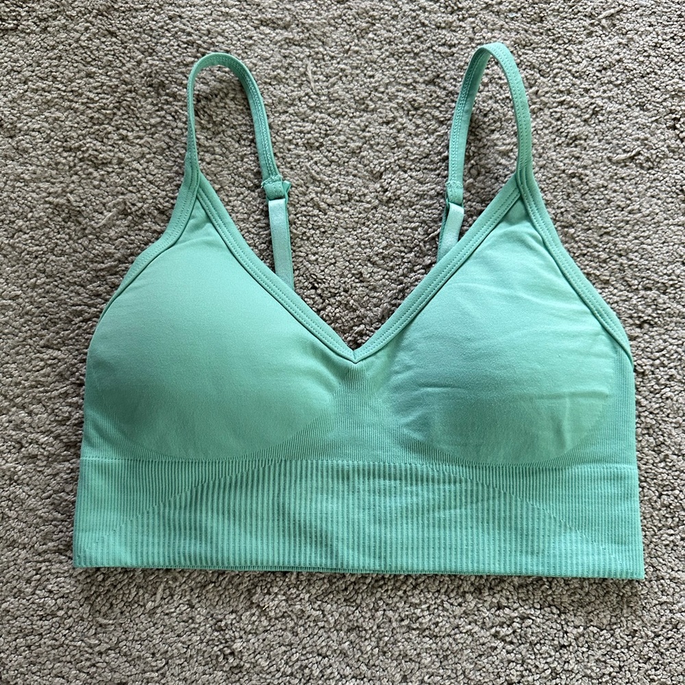 Balance Athletica (Vitality) Flow Sports Bra